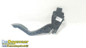 Gaspedalposition Sensor van een Opel Crossland (X) 1.2 12V 2020