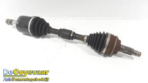 Usagé Arbre de transmission avant gauche Mazda CX-7 2.3 MZR DISI Turbo 16V Prix € 29,99 Règlement à la marge proposé par Autodemontagebedrijf De Ooyevaar
