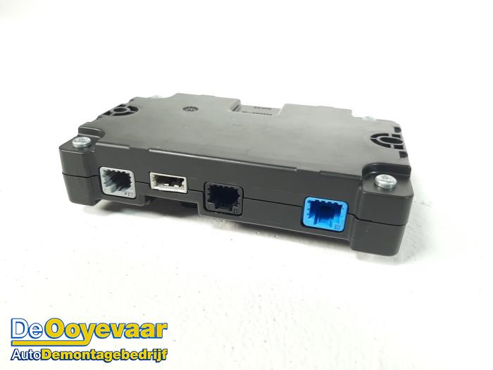 Gebrauchte Radio Modul Renault Megane III CC (EZ) 2.0 16V CVT Preis € 15,00 Margenregelung angeboten von Autodemontagebedrijf De Ooyevaar