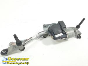 Used Wiper motor + mechanism Ford Fiesta 7 1.1 Ti-VCT 12V 85 Price € 49,99 Margin scheme offered by Autodemontagebedrijf De Ooyevaar