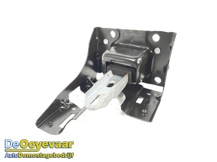 Usagé Support moteur Citroen C3 Aircross I (2C/2R) 1.2 e-THP PureTech 110 Prix € 9,99 Règlement à la marge proposé par Autodemontagebedrijf De Ooyevaar
