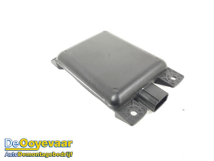 Begagnade Radarsensor Mazda MX-5 (ND) 1.5 Skyactiv G-131 16V Pris € 79,99 Marginaltabell erbjuds av Autodemontagebedrijf De Ooyevaar