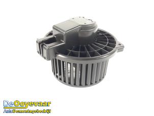 Usados Motor de ventilador de calefactor Mazda MX-5 (ND) 1.5 Skyactiv G-131 16V Precio € 149,99 Norma de margen ofrecido por Autodemontagebedrijf De Ooyevaar
