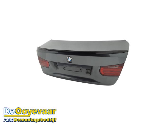 Tailgate from a BMW 3 serie (F30) 320i 1.6 16V EfficientDynamicsEdition 2013