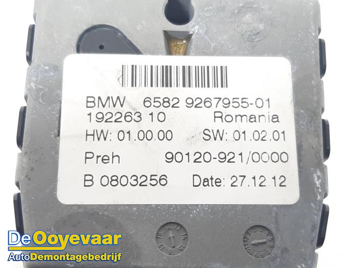 Commutateur MMI d'un BMW 3 serie (F30) 320i 1.6 16V EfficientDynamicsEdition 2013
