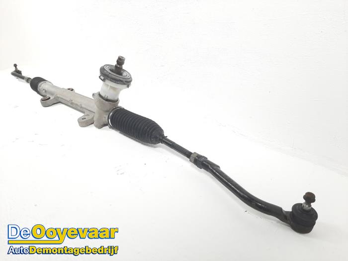 Steering box Hyundai i40 CW 2.0 GDI 16V 565003Z000 MOBIS