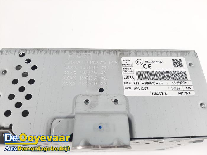 Radio module from a Ford Transit Connect (PJ2) 1.5 EcoBlue 2021
