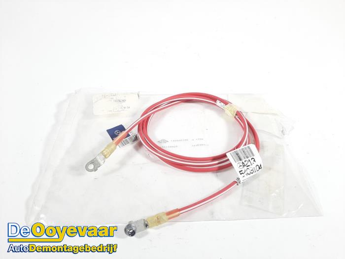Begagnade PDC-kablage Mercedes E (W213) E-200d 2.0 Turbo 16V Pris € 9,99 Marginaltabell erbjuds av Autodemontagebedrijf De Ooyevaar