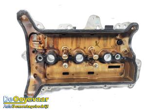 Ventildeckel van een Renault Captur I (2R) 0.9 Energy TCE 12V 2019