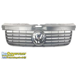 Gebrauchte Grill Volkswagen Transporter T5 1.9 TDi Preis € 29,99 Margenregelung angeboten von Autodemontagebedrijf De Ooyevaar