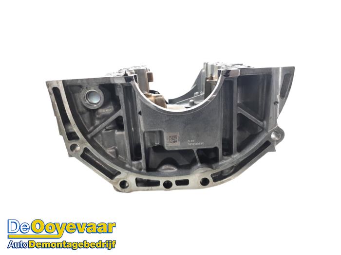 Usagé Couvercle carter Renault Scénic IV (RFAJ) Prix € 129,99 Règlement à la marge proposé par Autodemontagebedrijf De Ooyevaar