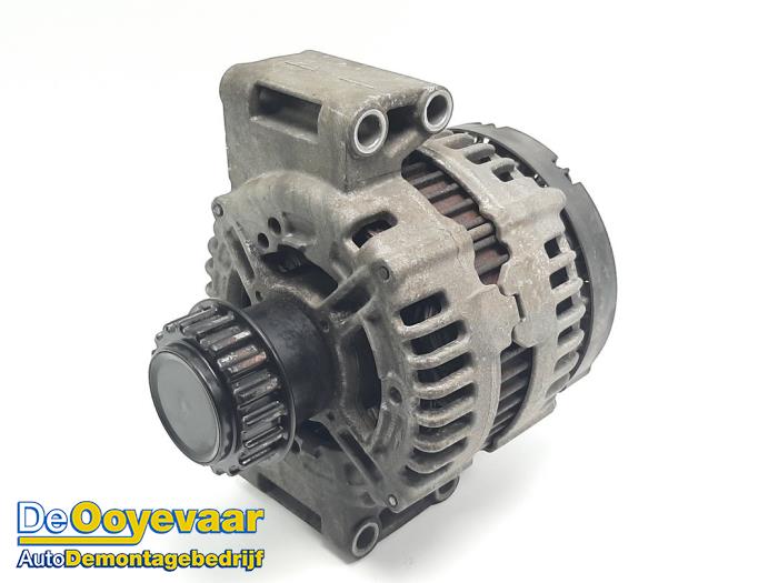 Begagnade Dynamo Volvo S80 (AR/AS) 3.2 24V Pris € 69,99 Marginaltabell erbjuds av Autodemontagebedrijf De Ooyevaar