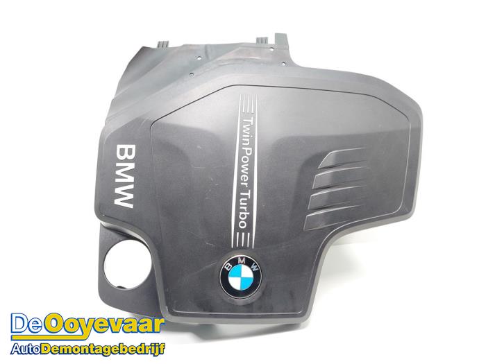 Chapa protectora motor de un BMW 3 serie (F30) 320i 2.0 16V 2015