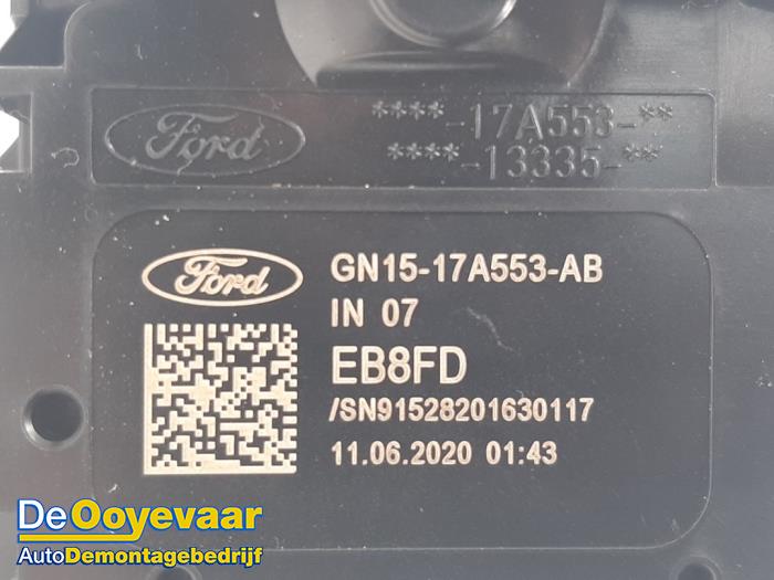 Przelacznik wycieraczki z Ford Puma 1.0 Ti-VCT EcoBoost mHEV 12V 2020