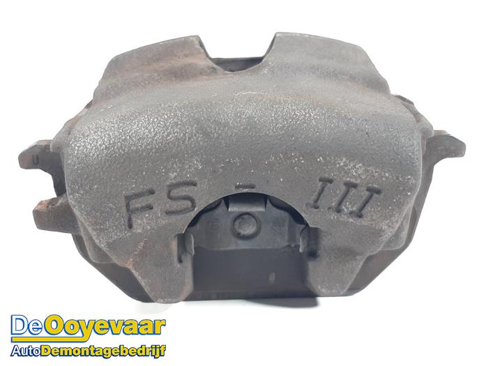 Gebrauchte Bremszange links vorne Volkswagen Golf VII (AUA) 1.2 TSI 16V Preis € 9,99 Margenregelung angeboten von Autodemontagebedrijf De Ooyevaar