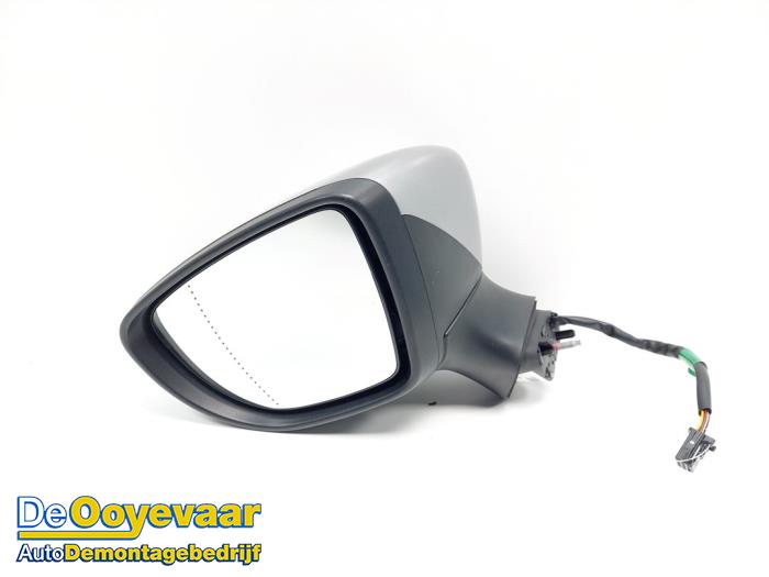 Wing mirror, left from a Renault Clio IV (5R) 1.5 dCi 90 FAP 2017