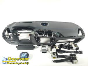 Usagé Airbag set + dashboard BMW iX3 Electric Prix € 2.750,00 Règlement à la marge proposé par Autodemontagebedrijf De Ooyevaar