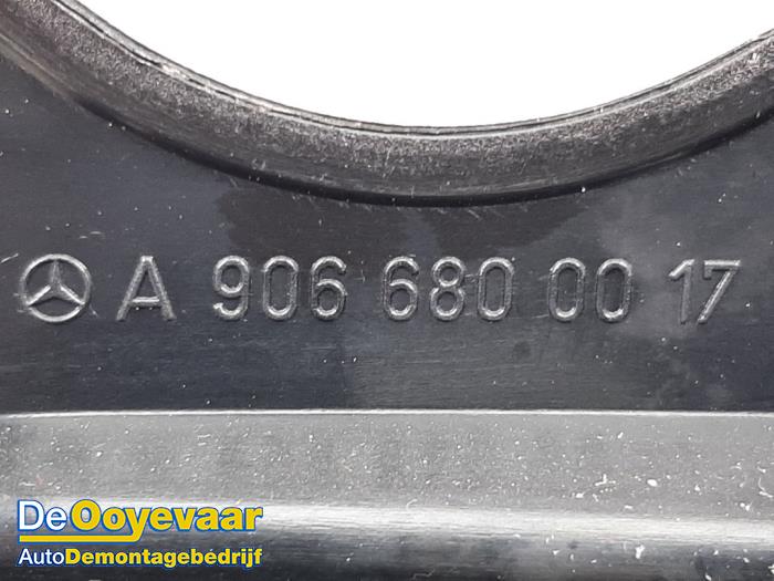 Interruptor de luz de pánico de un Mercedes-Benz Sprinter 3,5t (906.63) 313 CDI 16V 2015