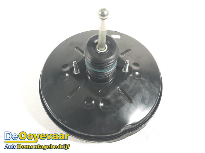 Usagé Servo frein Volkswagen Polo VI (AW1) 1.0 12V BlueMotion Technology Prix € 59,99 Règlement à la marge proposé par Autodemontagebedrijf De Ooyevaar