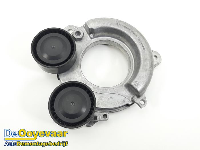 Usados Rodillo tensor correa múltiple Mitsubishi ASX (VSX/VSE) 1.3 DI-T 16V Precio € 49,99 Norma de margen ofrecido por Autodemontagebedrijf De Ooyevaar