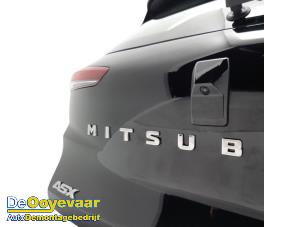Baklucka från en Mitsubishi ASX (VSX/VSE) 1.3 DI-T 16V 2023