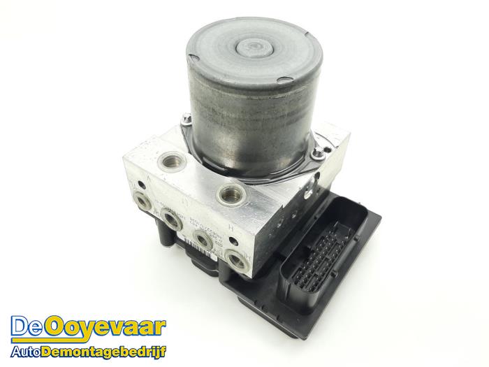 Gebrauchte ABS Pumpe BMW X1 (E84) sDrive 18d 2.0 16V Preis € 14,99 Margenregelung angeboten von Autodemontagebedrijf De Ooyevaar