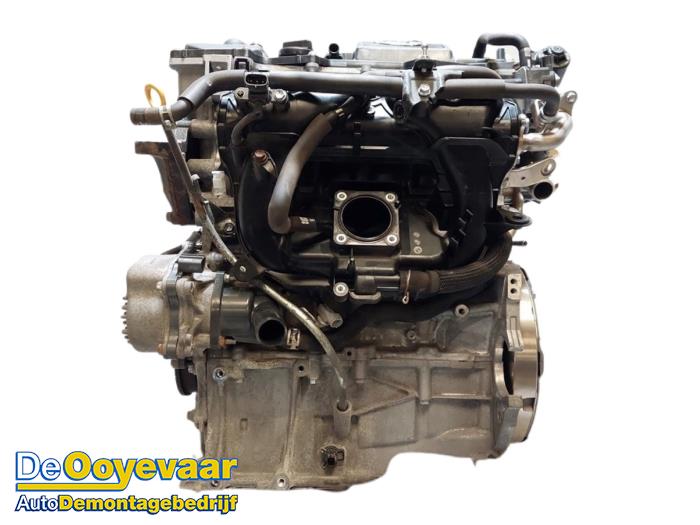 Engine from a Toyota C-HR (X1,X5) 1.8 16V Hybrid 2017