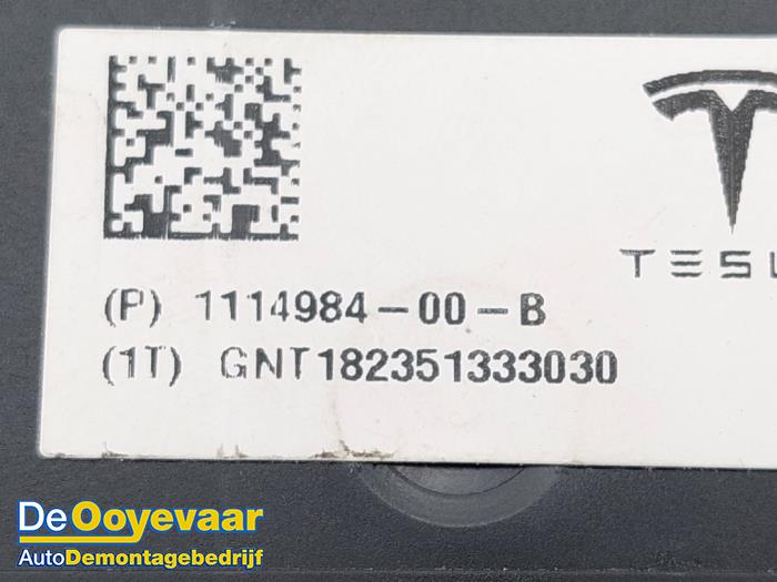 Garagedeur opener Tesla Model 3 EV AWD 111498400B