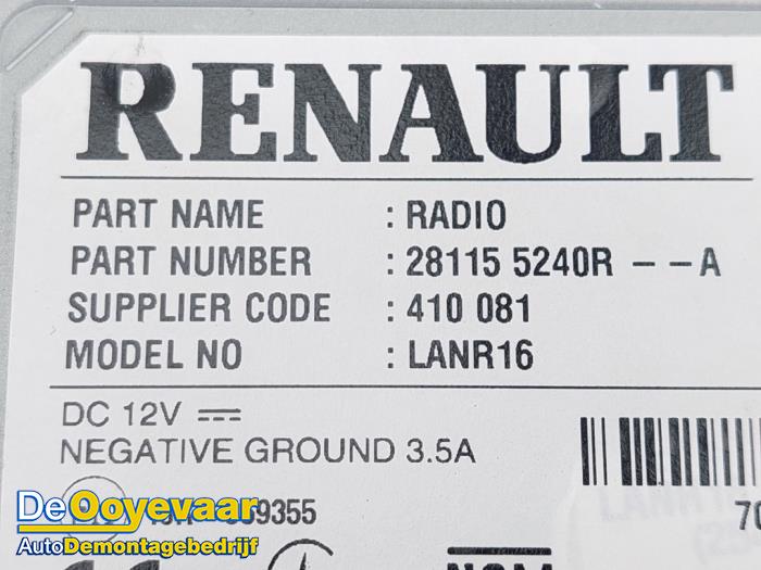 Navigation module from a Renault Megane IV Estate (RFBK) 1.5 Energy dCi 110 2017