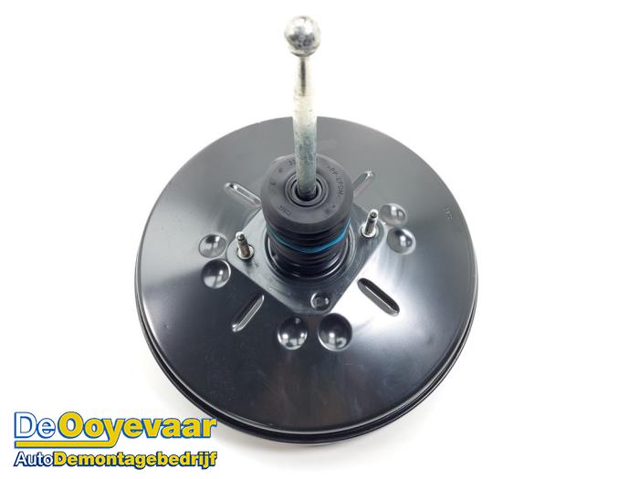 Usagé Servo frein Volkswagen Golf VII (AUA) 1.4 TSI 16V Prix € 35,00 Règlement à la marge proposé par Autodemontagebedrijf De Ooyevaar