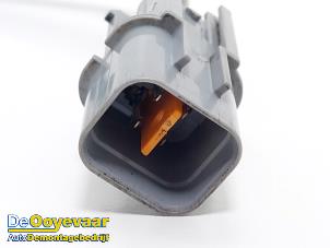 Lambda probe from a Hyundai i20 (GBB) 1.4i 16V 2016