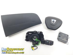 Usagé Kit + module airbag Dacia Sandero II 0.9 TCE 12V Prix € 499,99 Règlement à la marge proposé par Autodemontagebedrijf De Ooyevaar