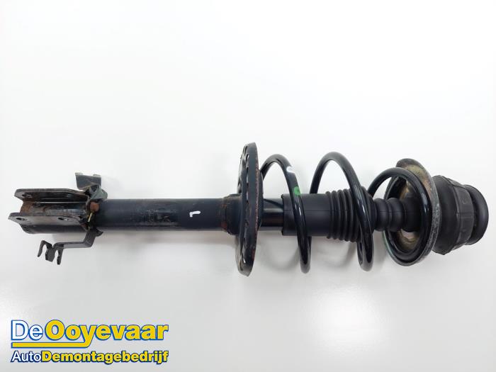 Front shock absorber rod, left from a Dacia Sandero II 0.9 TCE 12V 2018