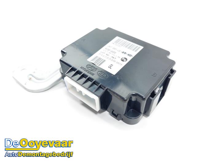 DC/CD converter from a Kia Picanto (JA) 1.0 12V 2018