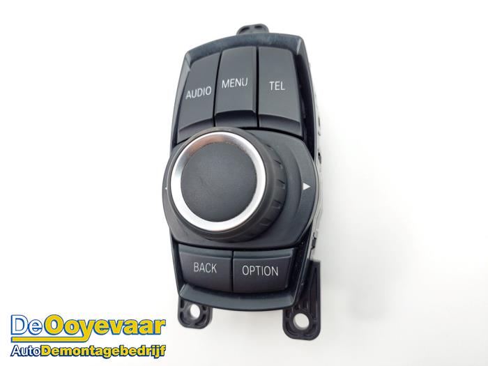 MMI Schalter van een BMW 4 serie (F32) 420i 2.0 TwinPower Turbo 16V 2016