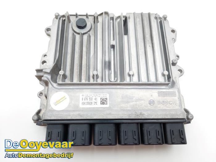 Used Engine management computer BMW 4 serie (F32) 420i 2.0 TwinPower Turbo 16V Price € 499,99 Margin scheme offered by Autodemontagebedrijf De Ooyevaar