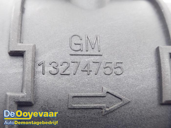 Luftmassenmesser van een Opel Corsa E 1.3 CDTi 16V ecoFLEX 2016