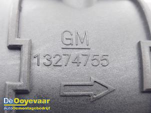 Luftmassenmesser van een Opel Corsa E 1.3 CDTi 16V ecoFLEX 2016