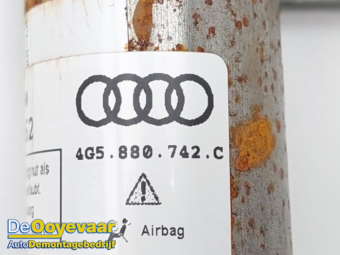 Kurtyna prawa z Audi A6 (C7) 3.0 TDI V6 24V Quattro 2014
