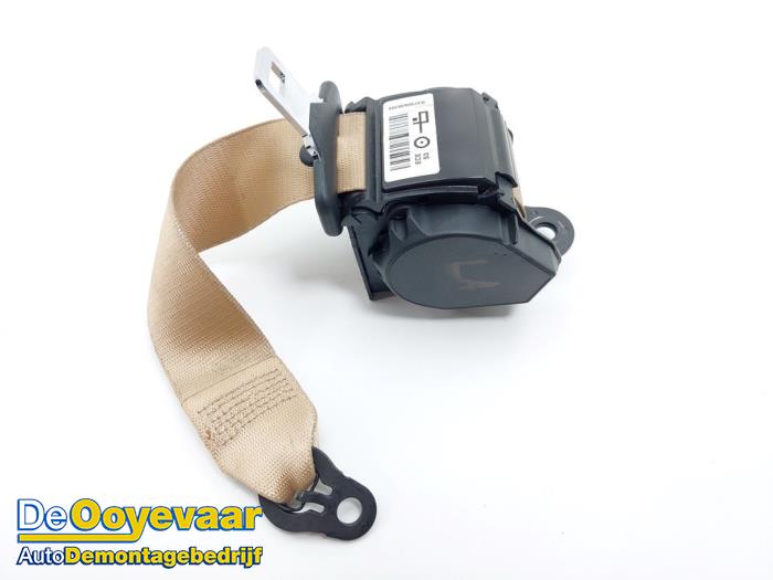 Rear seatbelt, left from a BMW 4 serie Gran Coupe (F36) 420d 2.0 16V 2015