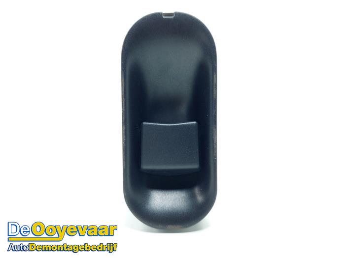 Steering wheel adjustment switch