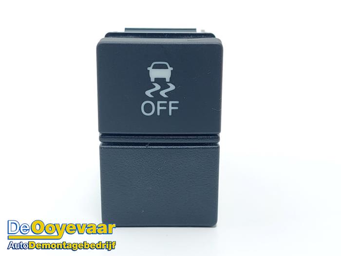 Używane Przelacznik ESP Honda Civic (FK6/7/8/9) 1.0i VTEC Turbo 12V Cena € 5,00 Procedura marży oferowane przez Autodemontagebedrijf De Ooyevaar