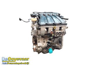 Used Engine Renault Scénic III (JZ) 2.0 16V CVT Price € 1.249,99 Margin scheme offered by Autodemontagebedrijf De Ooyevaar