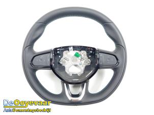 Używane Kierownica Lynk &amp; Co 01 1.5 PHEV Cena € 159,99 Procedura marży oferowane przez Autodemontagebedrijf De Ooyevaar