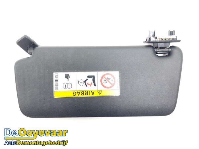 Begagnade Solskydd Mercedes GLA (156.9) 1.6 180 16V Pris € 9,99 Marginaltabell erbjuds av Autodemontagebedrijf De Ooyevaar