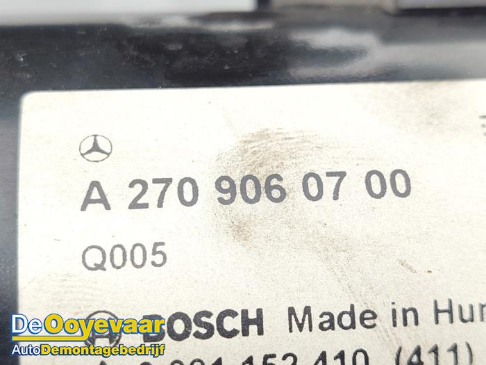 Anlasser van een Mercedes-Benz GLA (156.9) 1.6 200 16V 2015