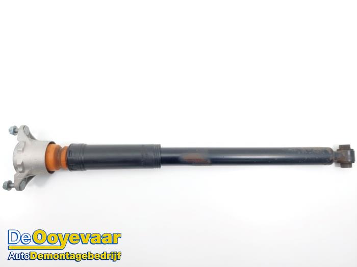 Rear shock absorber, right from a Mercedes-Benz GLA (156.9) 1.6 200 16V 2015