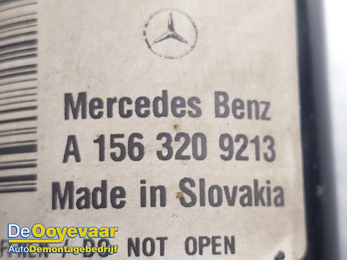 Amortyzator prawy przód z Mercedes-Benz GLA (156.9) 1.6 200 16V 2015