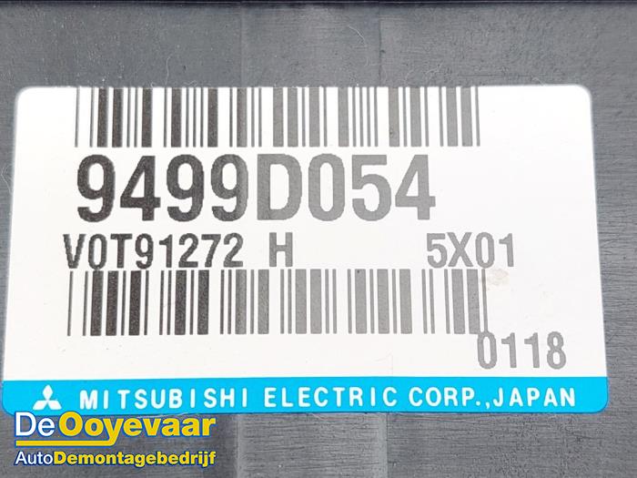 Ordenadores de batería híbrida de un Mitsubishi Outlander (GF/GG) 2.0 16V PHEV 4x4 2015