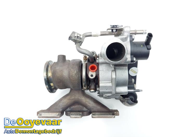 Używane Turbo Renault Megane IV Estate (RFBK) 1.3 TCE 160 16V Cena € 229,99 Procedura marży oferowane przez Autodemontagebedrijf De Ooyevaar